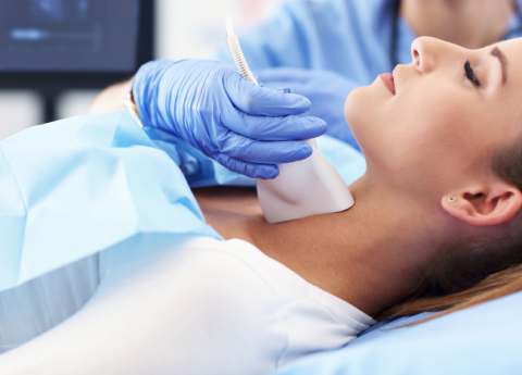 Esami per controllare la tiroide: quali sono e quando farli